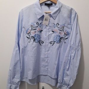 NWT Sanctuary Embroidered Button Down S